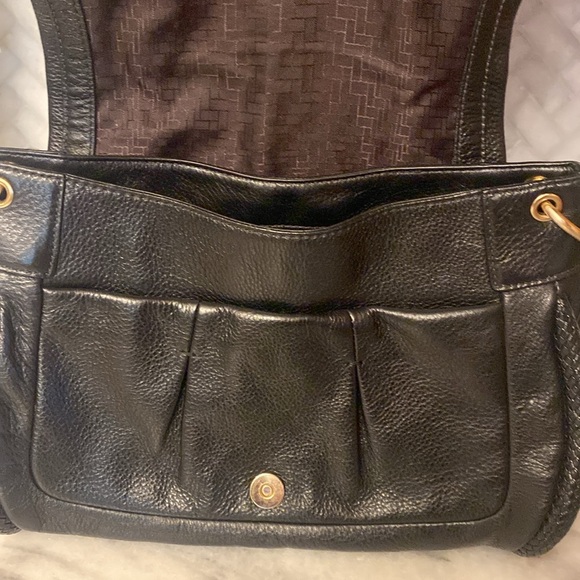 COLE HAAN // ltd ed black buttery leather knot strap magnetic flap shoulder bag - Picture 11 of 13